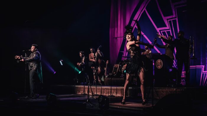 Le Postmodern Jukebox de Scott Bradlee à Tours le 13 octobre 2024.